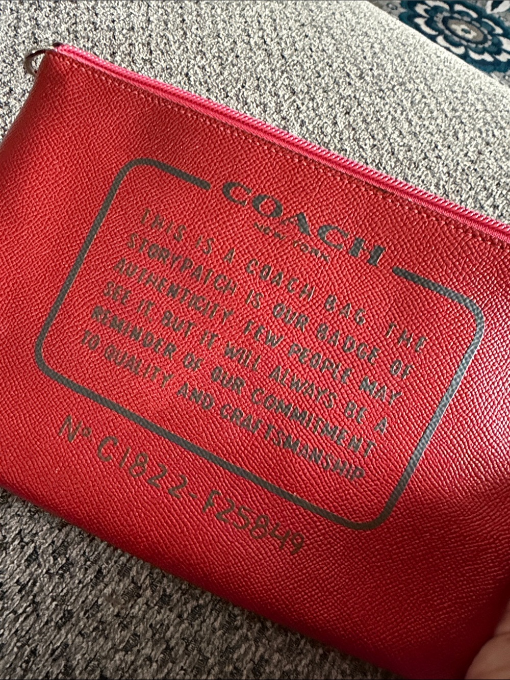 The Coach story bright Red zippered Clutch bag/ Travel Pouch - Picture 2 of 6